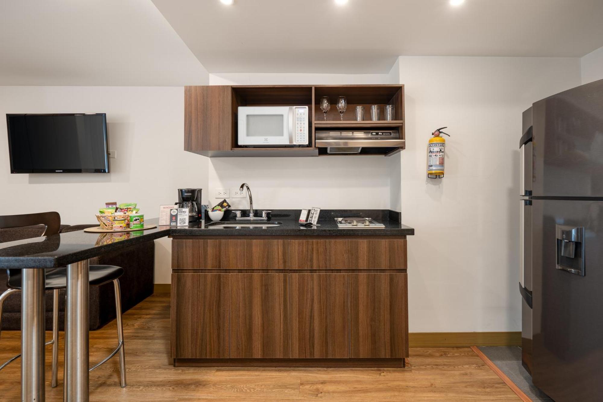 Leblon Suites Hotel Medellín Dış mekan fotoğraf