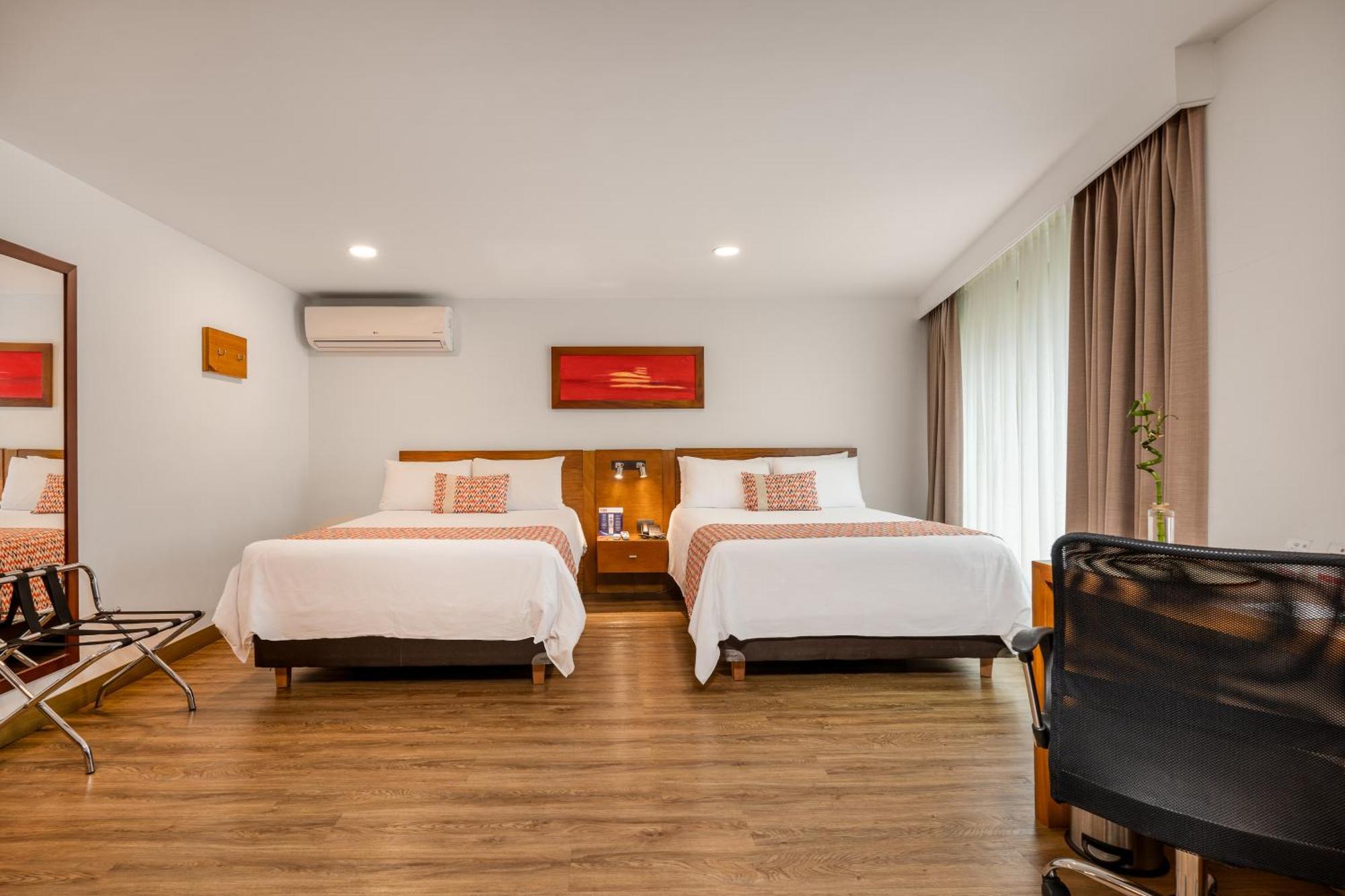 Leblon Suites Hotel Medellín Dış mekan fotoğraf