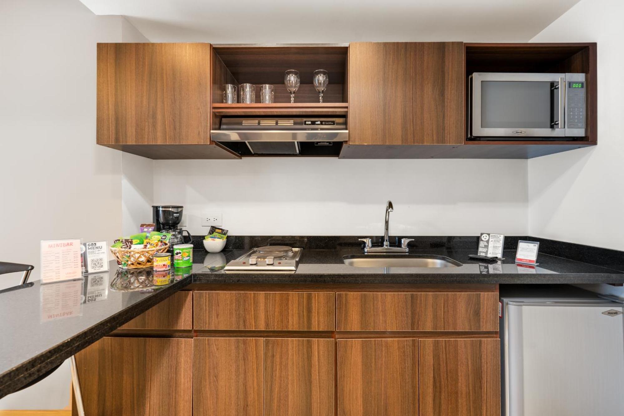 Leblon Suites Hotel Medellín Dış mekan fotoğraf